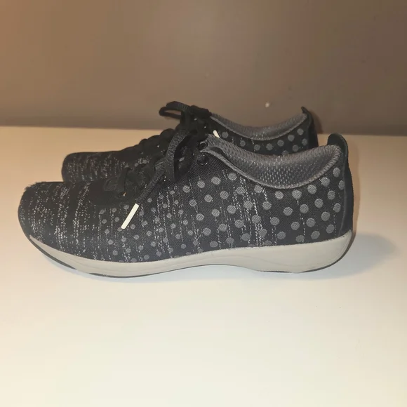 Dansko Hanna Women 38/US8 Black Fabric Nursing Polka Dot Lace Up Sneakers - Picture 2 of 7